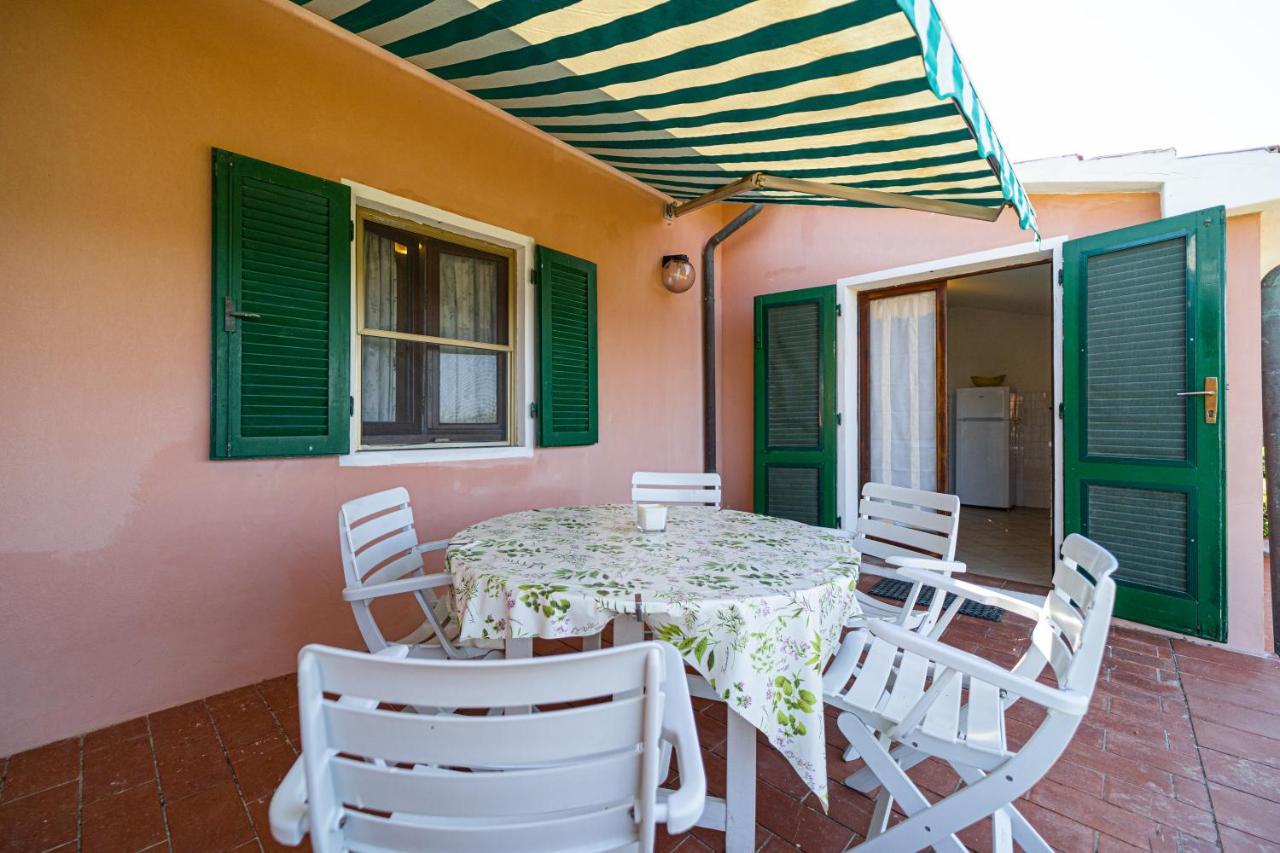 Appartamenti Vista Mare - Goelba 카폴리베리 외부 사진